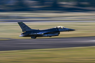 烏克蘭第2架F-16戰機遭擊落  飛行員殉職 