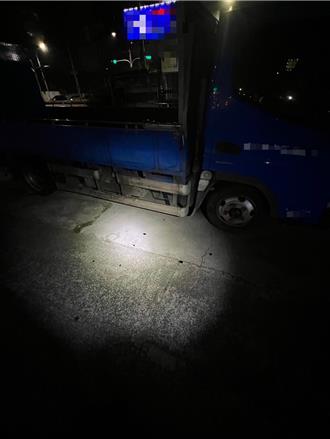 追求車主女兒不成反遭欠3萬 癡情男丟汽油彈洩憤遭逮