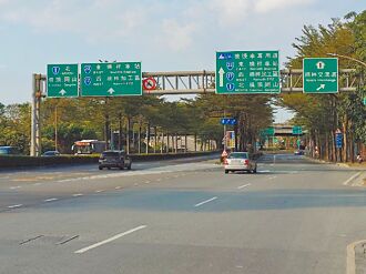 機車走楠梓陸橋 路線擬簡化