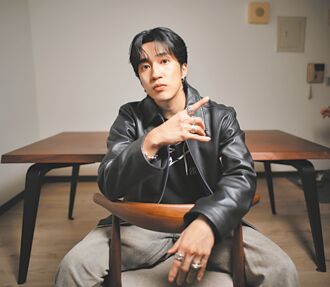 婁峻碩扼腕銀幕初吻被剪