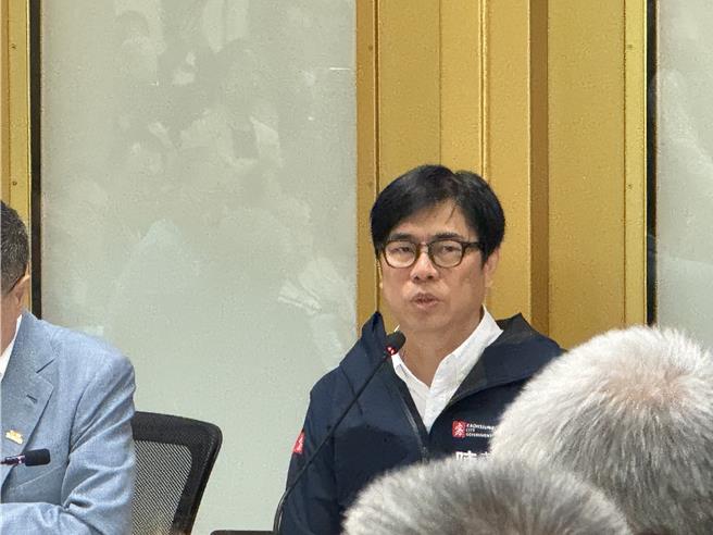 高雄市长陈其迈指出，高雄是全球扣件业、螺丝等金属工业最大生产聚落，上月12日就受到美国纳入25％关税范围影响，盼央行适度调降存款准备率，以帮助企业纾困。（纪爰摄）