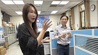 黃瓊慧今請詹江村喝2杯咖啡  為這樁事道歉