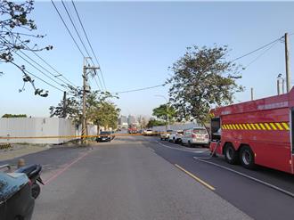 泰山工程惊挖断瓦斯管外泄　警消到场洒水戒备