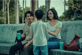 越南影帝連炳發鑽轎底得保佑！與大甲媽祖有此巧合緣分