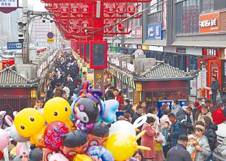 內需回暖 陸首季GDP估至少5.1％