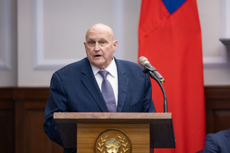 曾來台慶賴就職 友台美前副國務卿阿米塔吉辭世 享壽79歲