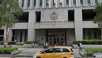 執勤開車門撞倒外送員！警嗆他「只知道要錢」   松山分局致歉