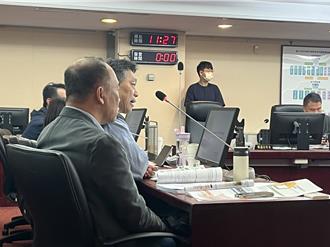 溫朗東告發李彥秀、北市府圖利  建管處斥混淆視聽