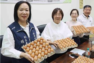 動物福利蛋場捐5萬6千顆雞蛋 替民雄鄉長輩補充營養