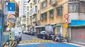 北市「行人優先區」無執法配套開單數掛零 議員批：簡直白設