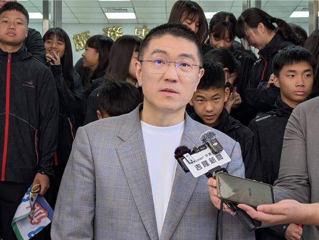 基隆市长谢国梁呼吁中央，在与美方展开谈判前，应先理解川普政府，再针对问题拟定因应策略，并筹措相关资源。（张志康摄）