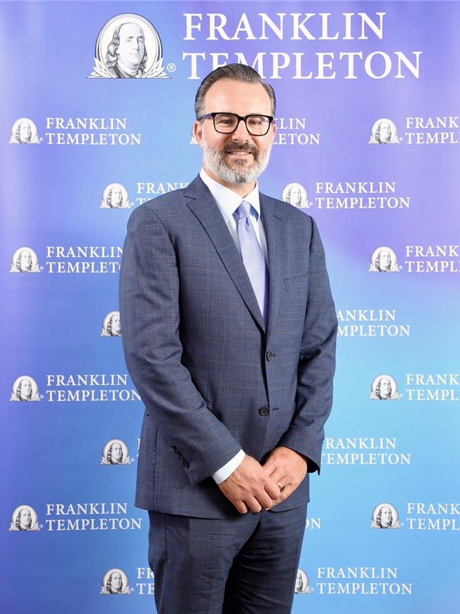 蘭克林坦伯頓全球穩定月收益基金暨穩定月收益基金經理人陶德．布萊頓(Todd Brighton)認為，川普政策引發市場擔憂，景氣有下行風險。(富蘭克林證券投顧提供／洪凱音台北傳真)