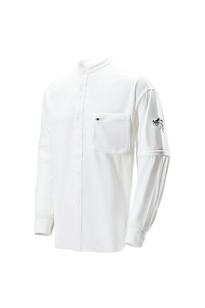 ECCO X White Mountaineering男士防泼水可拆式袖子立领衬衫，6800元，4月底上市。（ECCO提供）