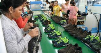 囤貨或快逃？美中關稅戰「海嘯第一排」台商曝慘況：靈魂已脫離身體