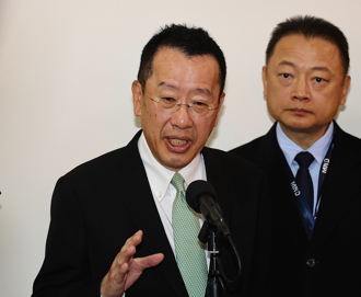 綠共諜何仁傑妻曾任總統府憲兵   顧立雄：國防部沒人涉入