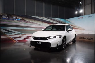 售價大降 12 萬、新增 MUGEN／SPORTS LINE 套件，Honda CIVIC e：HEV Hatchback 小改款 127.9 萬正式發表！