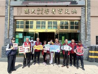 苗警与白沙屯拱天宫合作 宣导防诈骗加强社会安全网