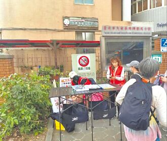 校園設罷攤 北藝大學生促滾出去