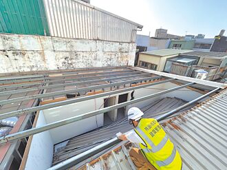 桃園 違建麻將店學生聚賭 鐵腕開拆