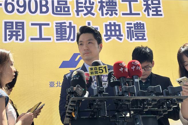 台北市长蒋万安16日上午参加捷运北环段CF690B区段标开工典礼，并于会前接受媒体访问。（丁上程摄）