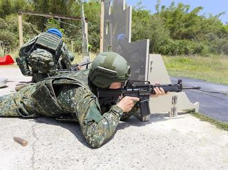 志願步槍射擊訓練 後備袍澤熱情參與 展愛國熱忱