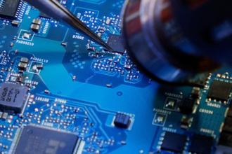 美祭新禁令  防「中」取得高科技晶片