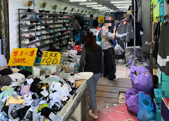 信義區菜市場賣「800元Nike鞋」 當地人揭真相