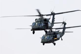 陸軍傳擬採購30架「攻擊型」黑鷹直升機    美軍「這單位」點頭才算數