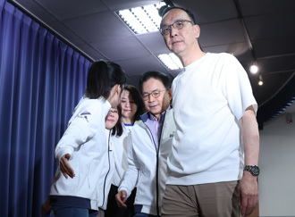 藍軍今晚北檢集結！ 郭正亮揭朱立倫根本問題： 沒作戰系統