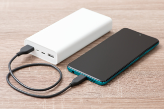 行動電源3狀況恐成「隱形炸彈」 消防局教2招急救