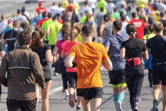 陆中产阶级旅游新模式 全国巡跑马拉松