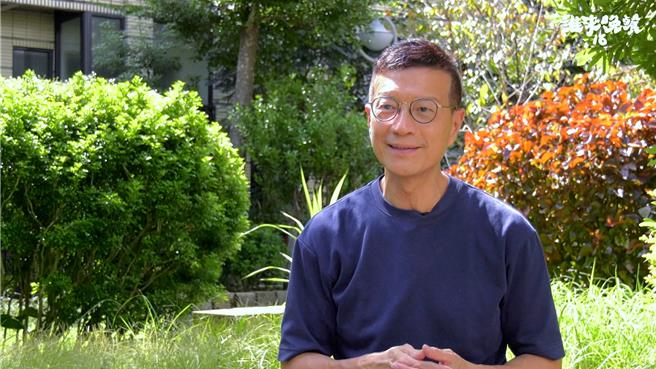 吳若權在長照家人期間還考取健身教練、咖啡師等證照。（公視提供）