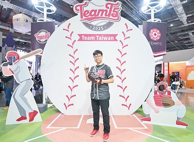 TeamT5创办人蔡松廷认为，近年企业大多已建立资安的基本功，然而资安人员养成威胁情资的能力极为重要，应将情资导入善加运用，使防御精准有效。图／TeamT5提供