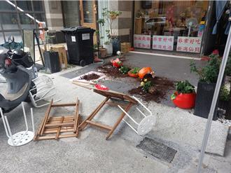 高雄知名日式飯糰店爆衝突！房東暴走砸自家花盆 房客遭波及