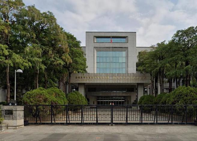 车手黑吃黑700万，诈团追杀到小琉球逼他跳4层高悬崖。(中时资料库)