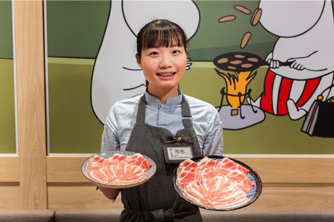 全台「黑毛屋」以380元起的親民價格推出標榜極致純淨的「PURE RARE芬蘭豬」，5月18日前顧客點購「芬蘭豬」套餐享免費升量。(乾杯集團提供)