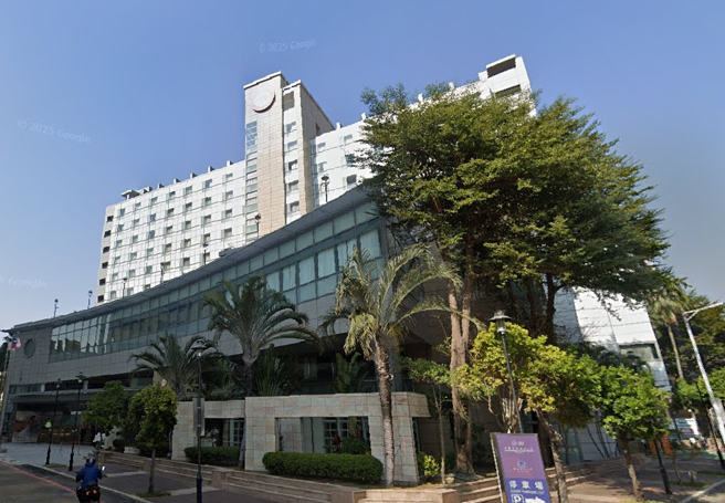 台糖长荣酒店喜宴出包！70人上吐下泻、2人染诺罗，卫生局回应了。（翻摄自google map）