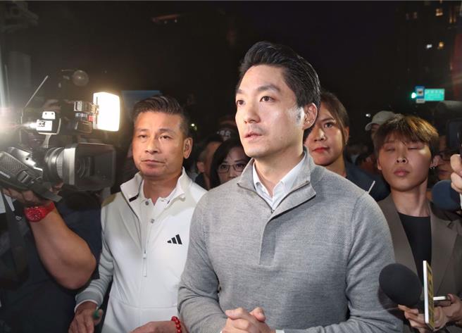 台北市长蒋万安到场声援蓝营北检抗议行动，他说立法院应该推动倒阁。（本报资料照片）