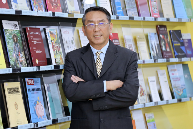 魏清圳致力打造岭东科大商管学院成为「智慧永续商管人才培育中心」。(照片/岭东科技大学提供)