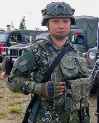 東指部混砲營實彈射擊 發揮專業、默契 確保達成任務