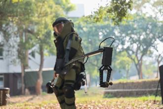 未爆彈訓練結合VR  後訓中心科技練兵