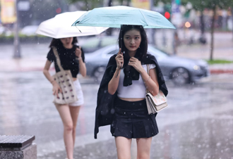 天氣》雷雨彈開轟！專家警告「大台北6縣市」：注意劇烈天氣