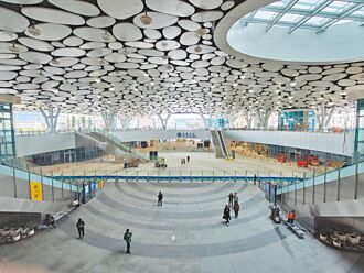 高雄車站大都更 引資逾60億