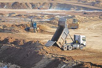 美烏簽礦產合作MOU 24日簽協議