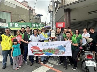 不為抗議 彰化青年商會攜手市公所走上街頭撿菸蒂