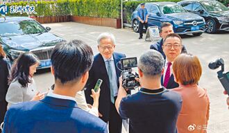 新聞透視》兩強夾縫中找出路 黃仁勳身段靈活