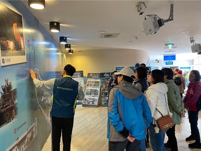 近期花枝进入繁殖季节，新北市渔业处欢迎大家到復育园区看正在进行復育的花枝宝宝，认识海洋復育工作。（新北市渔业处提供）