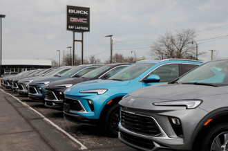 川普害惨「美国百年品牌」！刚获救命活水 关税海啸来了