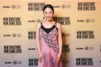 吳可熙《藍色太陽宮》奪香港影后  淚灑美國