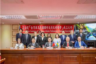 綠委成立台烏國會議員友好協會  陳冠廷出任會長